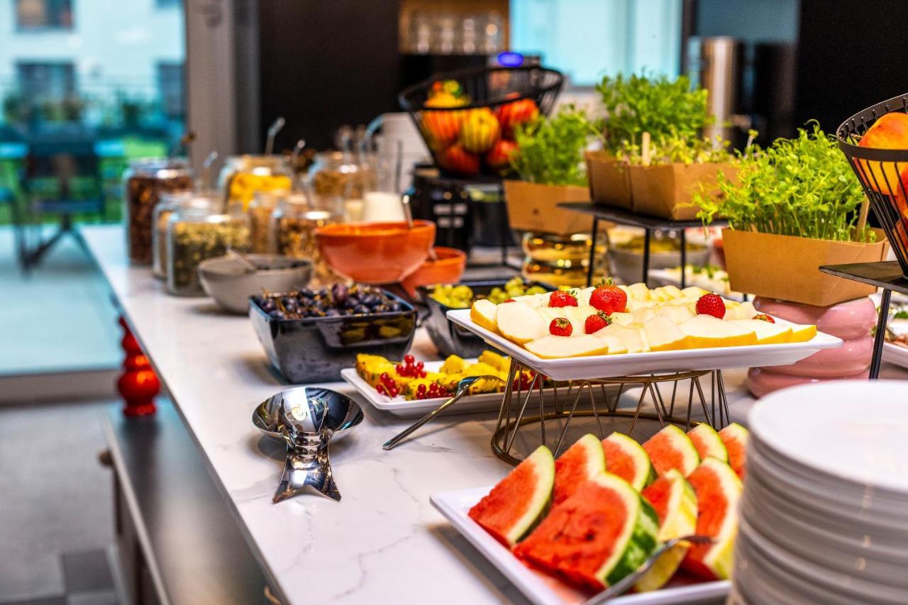 Ibis Styles Szczecin Stare Miasto Esterno foto